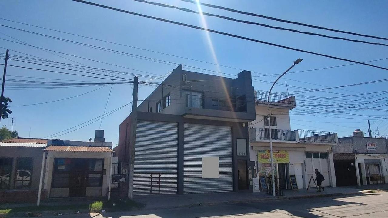 VENTA DE DEPARTAMENTOS 2 AMBIENTES CON GALPONES EN DEL VISO - Principal