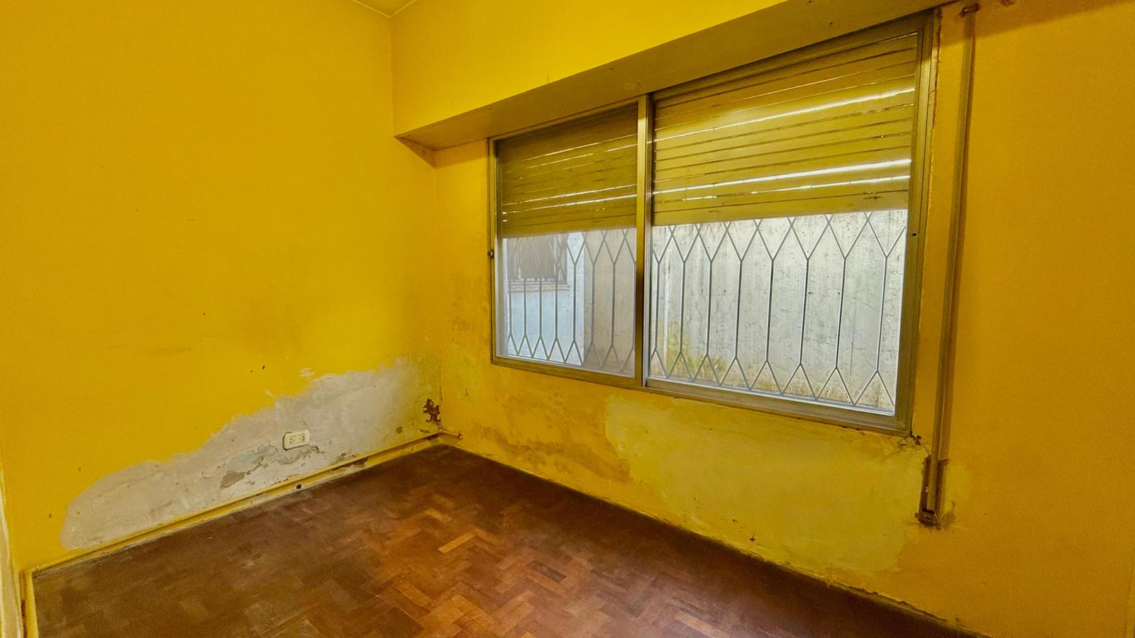 Casa en venta de 3 dormitorios con patio, parrilla y cochera - Rosario, Jorge Cura