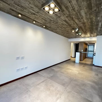 Departamento en venta c/ cochera en Centro