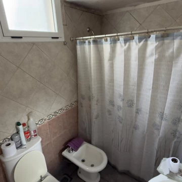 1760559445.jpg