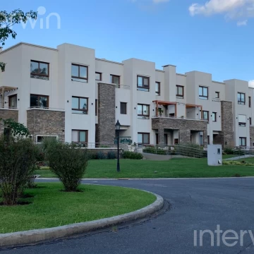 Depto en Venta - 4 amb - 2 Plantas - Pileta - 2 Cocheras - Adrogue Chico - Almirante Brown