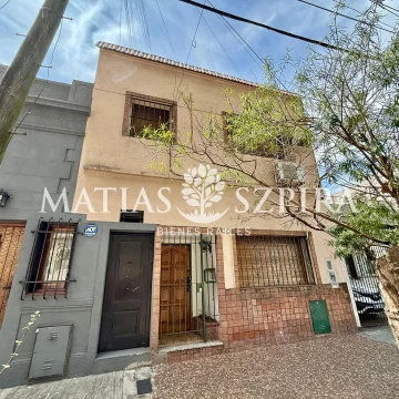 Casa en venta Ramos Mejía 4 ambientes