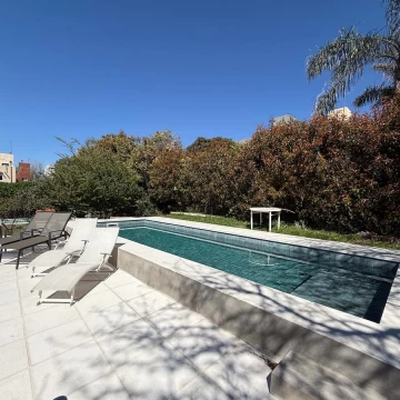 Casa a la venta en La Estanzuela