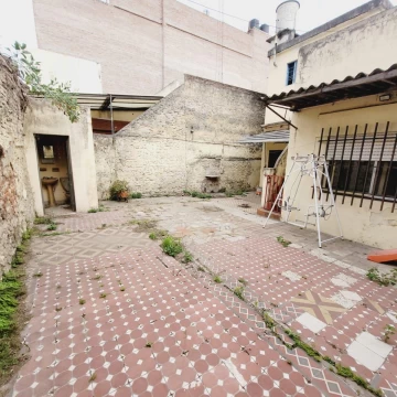 Venta Casa Rosario Echesortu amplio patio