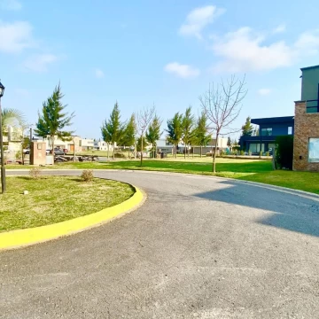 Venta de Lote en Barrio Vila Marina I - Villanueva