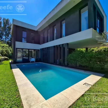 Casa en venta en Las Acacias de Hudson, apto crédito. Hudson. Oportunidad.