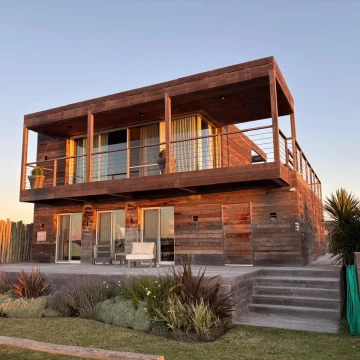 Casa - Santa Monica