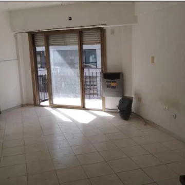Departamento en  Alquiler en Belgrano monoambiente con balcón