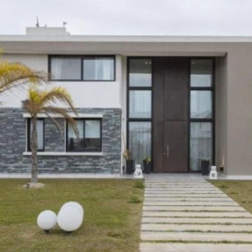 Casa en venta en  Lagos de Canning a la laguna