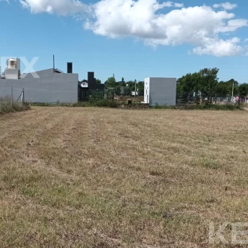 Terreno en venta 13 bis e/ 662 y 663, Villa Garibaldi
