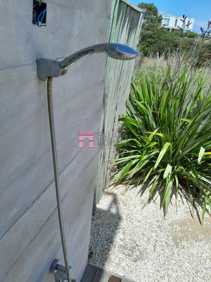 image 32