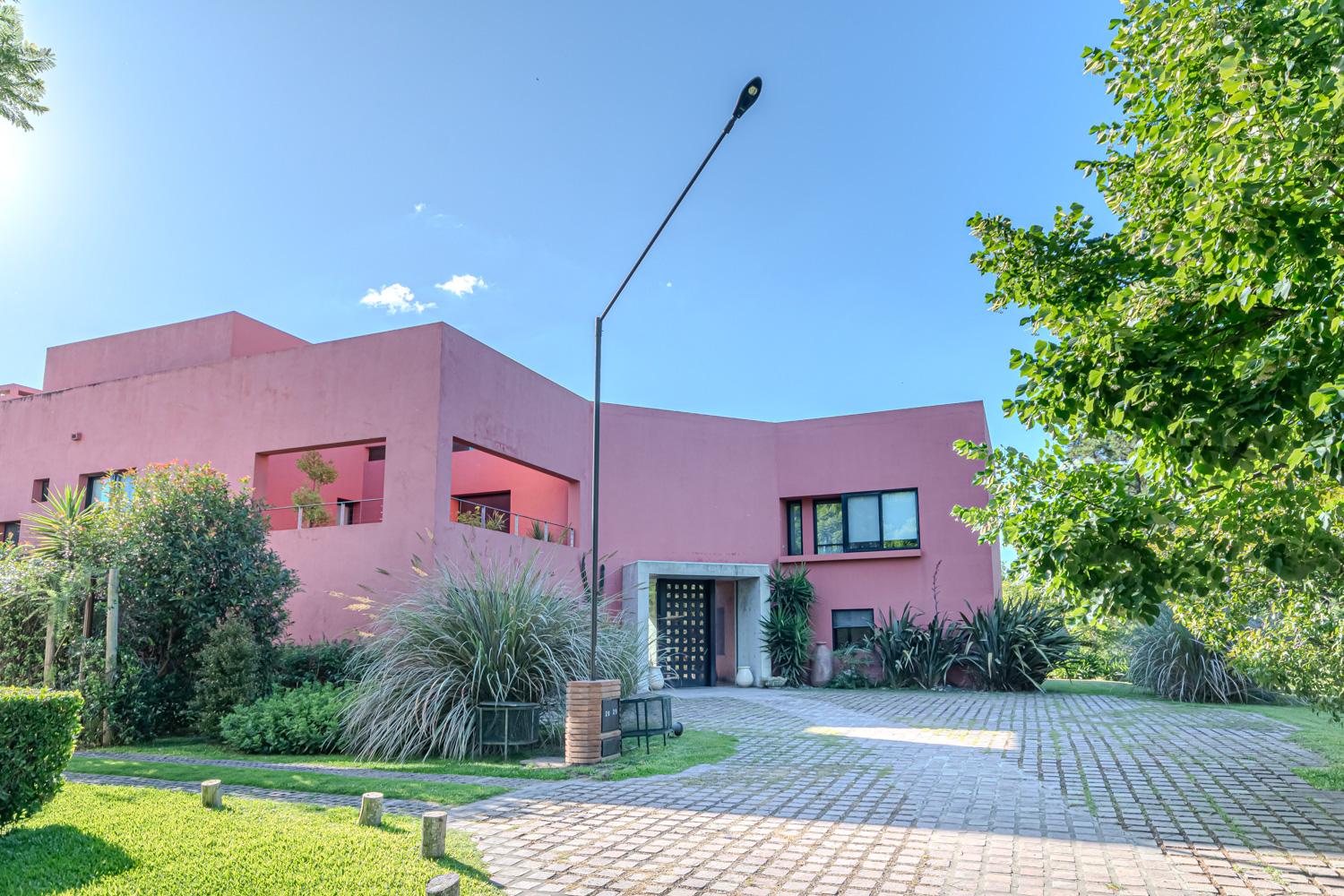 Casa de 6 dormitorios en Armenia, Pilar, foto 4
