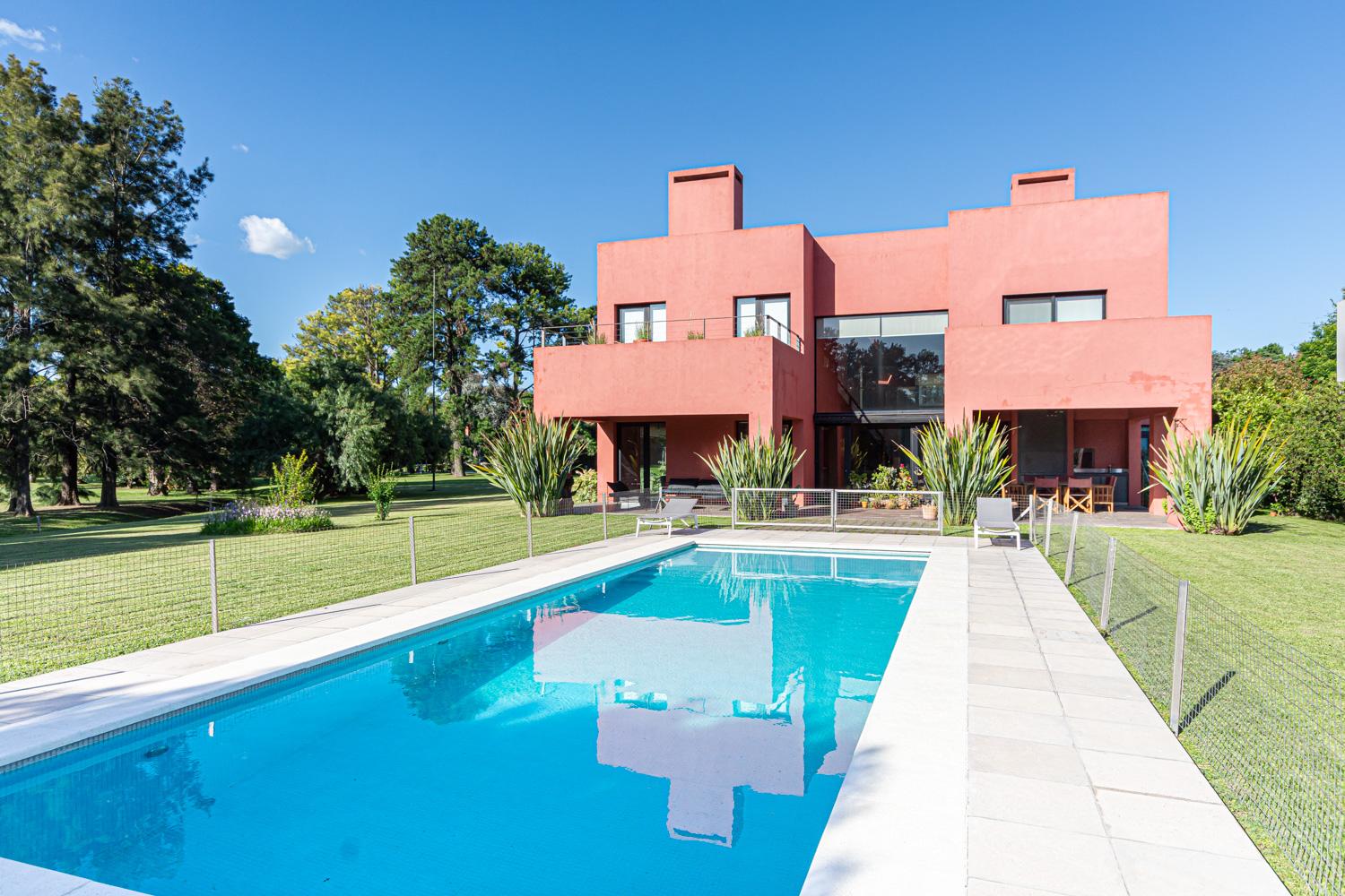 Casa de 6 dormitorios en Armenia, Pilar, foto 5