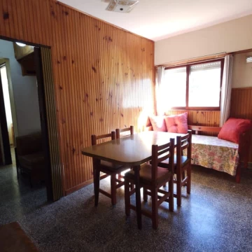Departamento 2 ambientes - Amoblado - 1 Cuadra del Mar - Con gas natural