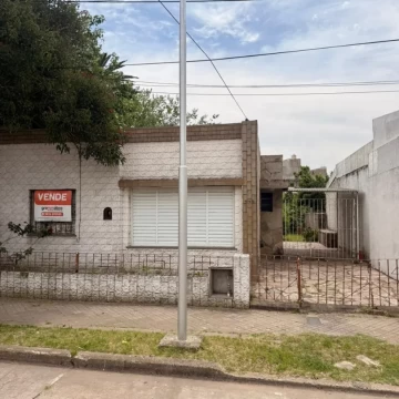 Casa en venta de 3 dormitorios en San Lorenzo