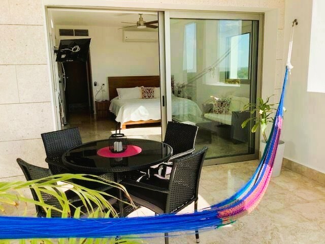 TERRAZA AMPLIA