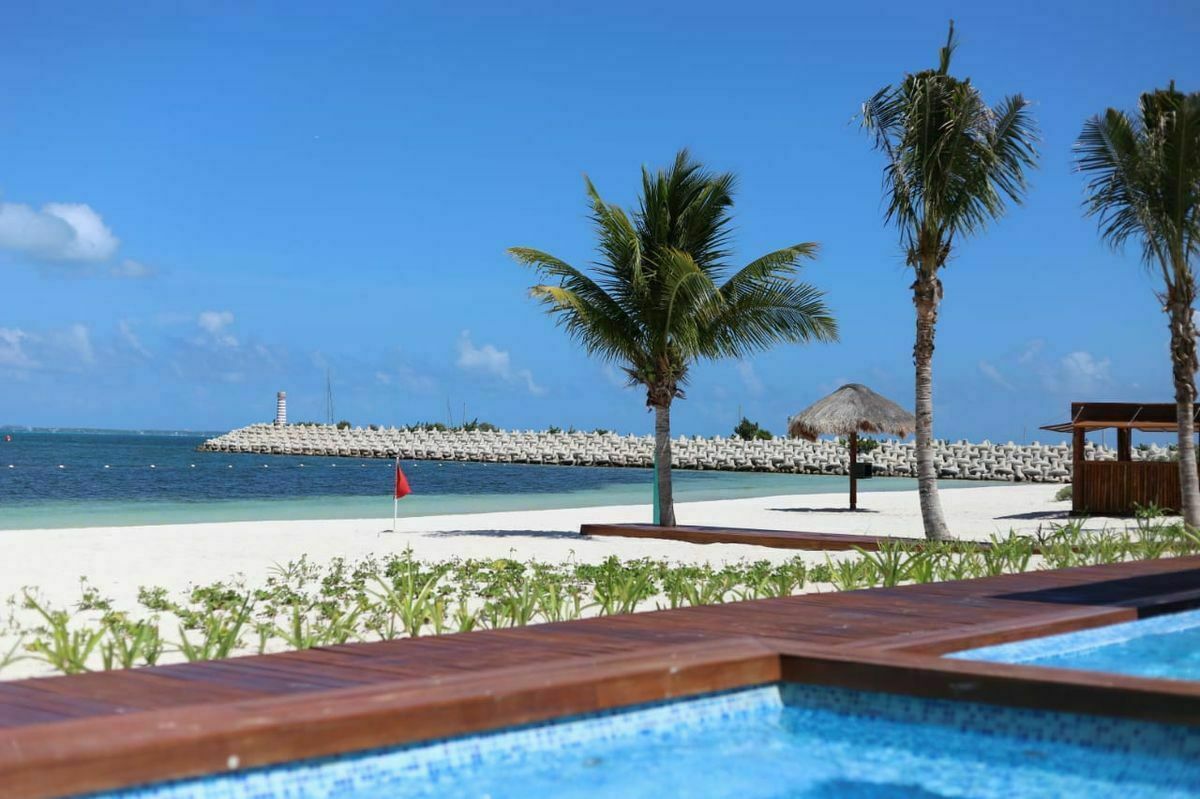 PLAYA PRIVADA LA AMADA RESIDENCE