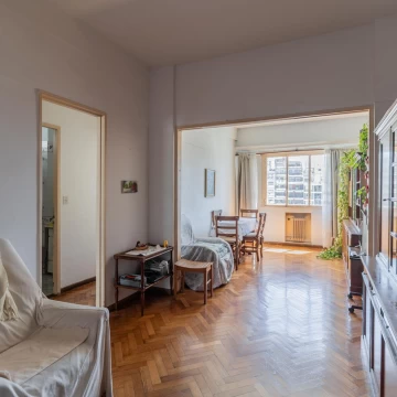 VENTA 3 AMBIENTES CON DEPENDENCIA, CABALLITO.