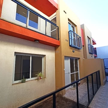 Renta inmediata y sin gastos centrales. Descubrí este departamento en Arroyito Rio