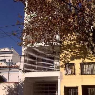 Cochera en Planta Baja, en edificio. 