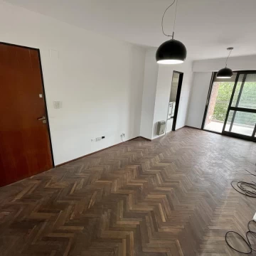 Departamento en alquiler y venta ubicado en pichincha Rosario Santiago 200 Apto Credito