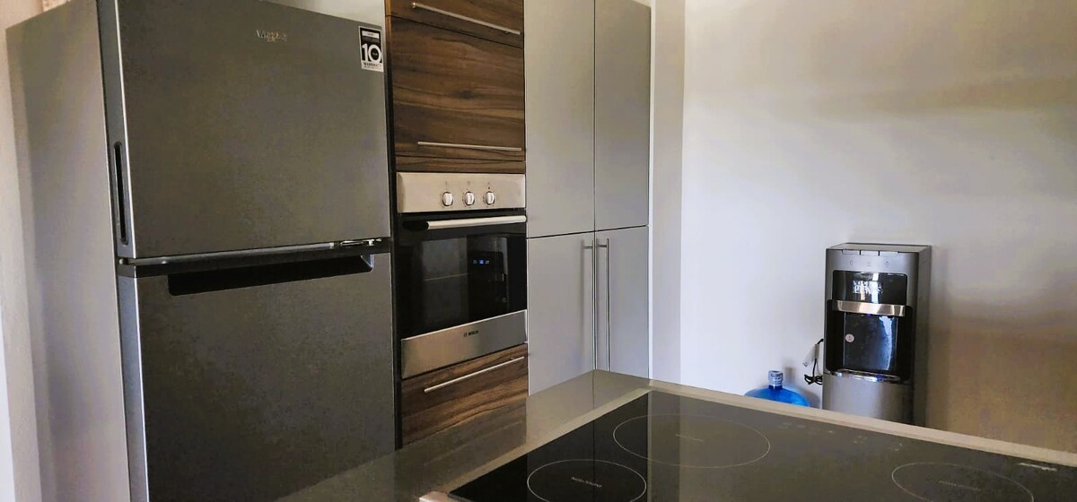 DEPARTAMENTO AMPLIO VENTA LA AMADA