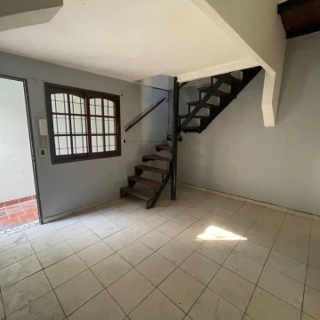 Departamento duplex en Venta sobre Av francia 2500 Rosario