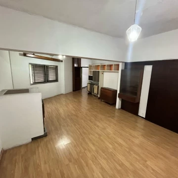 VENTA  Departamento 2 dormitorios con patio y parrillero en Arroyito  Apto crédito  Rosario