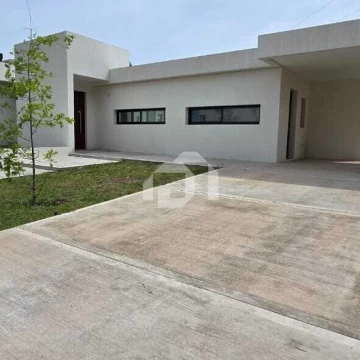 Casa  en Venta en Altos de Campo Grande, Pilar, G.B.A. Zona Norte