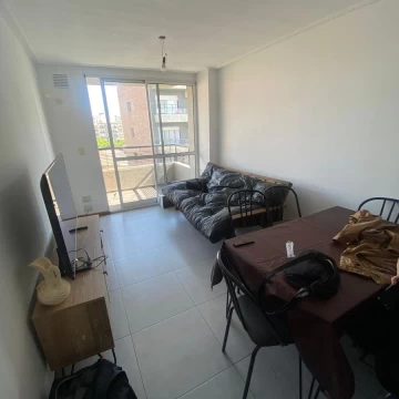 Venta Departamento 1 dormitorio con cochera a metros de Pellegrini - Rosario