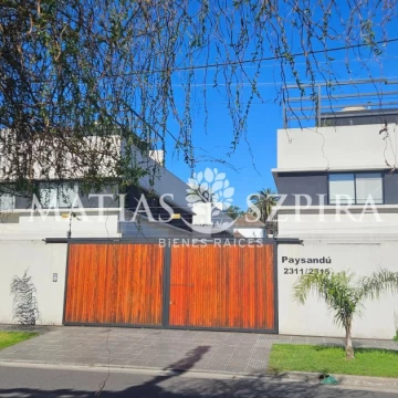 Triplex 4 amb moderno en Condominio Ituzaingo N