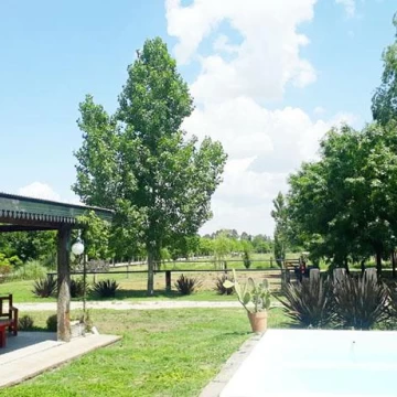 Alquiler Temporal SOLO ENERO (4 PAX) Casa en Capilla del Señor Polo Club