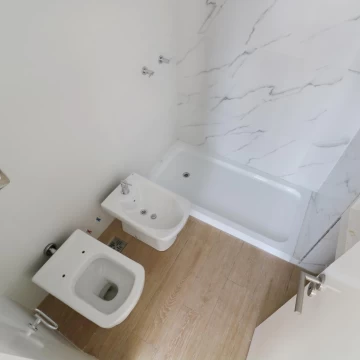 3 Amb con balcón a ESTRENAR   Cochera Fija. Edificio TRAMA De Categoria con Amenities