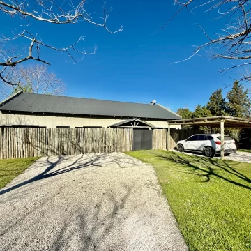 Casa en Venta en Altos de Manzanares - Pilar