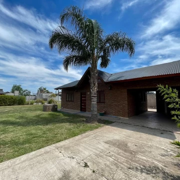 Excelente casa en venta Lote 360 m2 en Tierra de sueños 2 Roldan