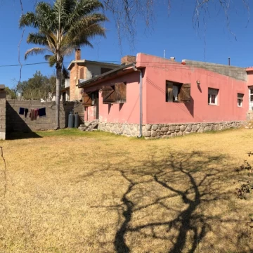 Calle Neuquen - La Cumbre