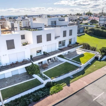 Excelente Departamento en venta 3 dormitorios , Península