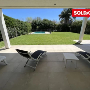 Casa en alquiler temporario en Los Tacos - TEMPORADA 2027 - Enero con año nuevo