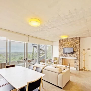 Venta Apartamento Penthouse 2 Dormitorios Punta Ballena con Jacuzzi y Parrillero
