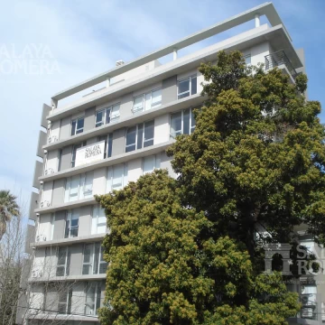 Oficina- Alquiler -  Olivos - 100 mts