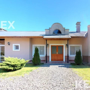 VENTA DE CASA DE 2 DORMITORIOS EN CAMPOS DE ROCA