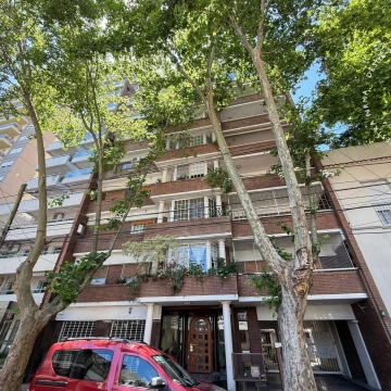 APTO CRÉDITO - Departamento en venta de 2 ambientes con cochera - Villa Ballester Centro