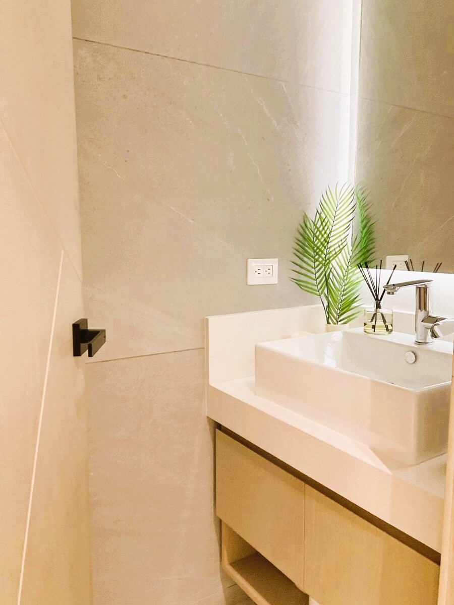 DEPARTAMENTO AMUEBLADO CORASOL VENTA