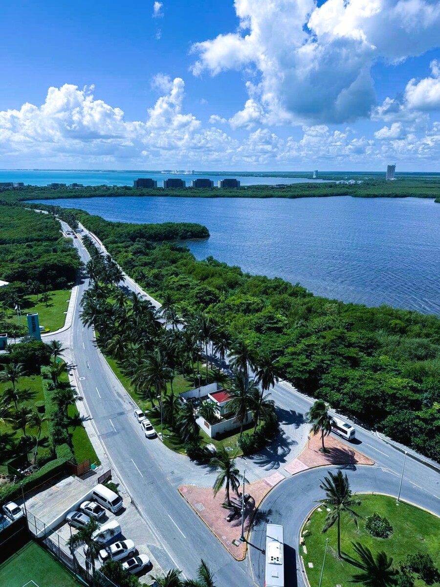 DEPARTAMENTO VENTA VISTA LAGUNA LAHIA ZONA HOTELERA