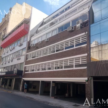 VENTA COCHERA SAN NICOLAS MICROCENTRO