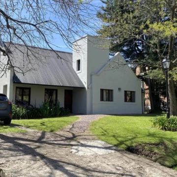 Casa en venta y/o alquiler temporal