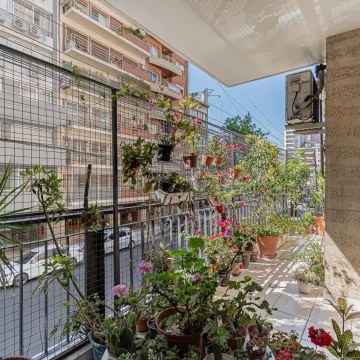 VENTA DEPARTAMENTO 4 AMBIENTES AL FRENTE CON PATIO, BELGRANO