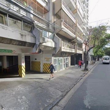 Venta Cochera Rioja / Italia Centro Rosario Amplia Seguridad - Opcion dos cocheras Oportunidad