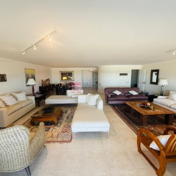 Venta , primera linea Brava , excelentes vistas al mar