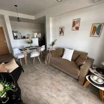 VENDE hermoso departamento ubicado en Alvear 214